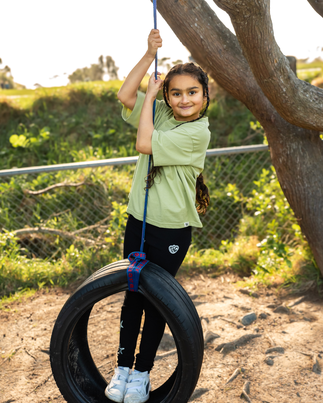 THE GIRL CLUB | Black Star Rib Leggings