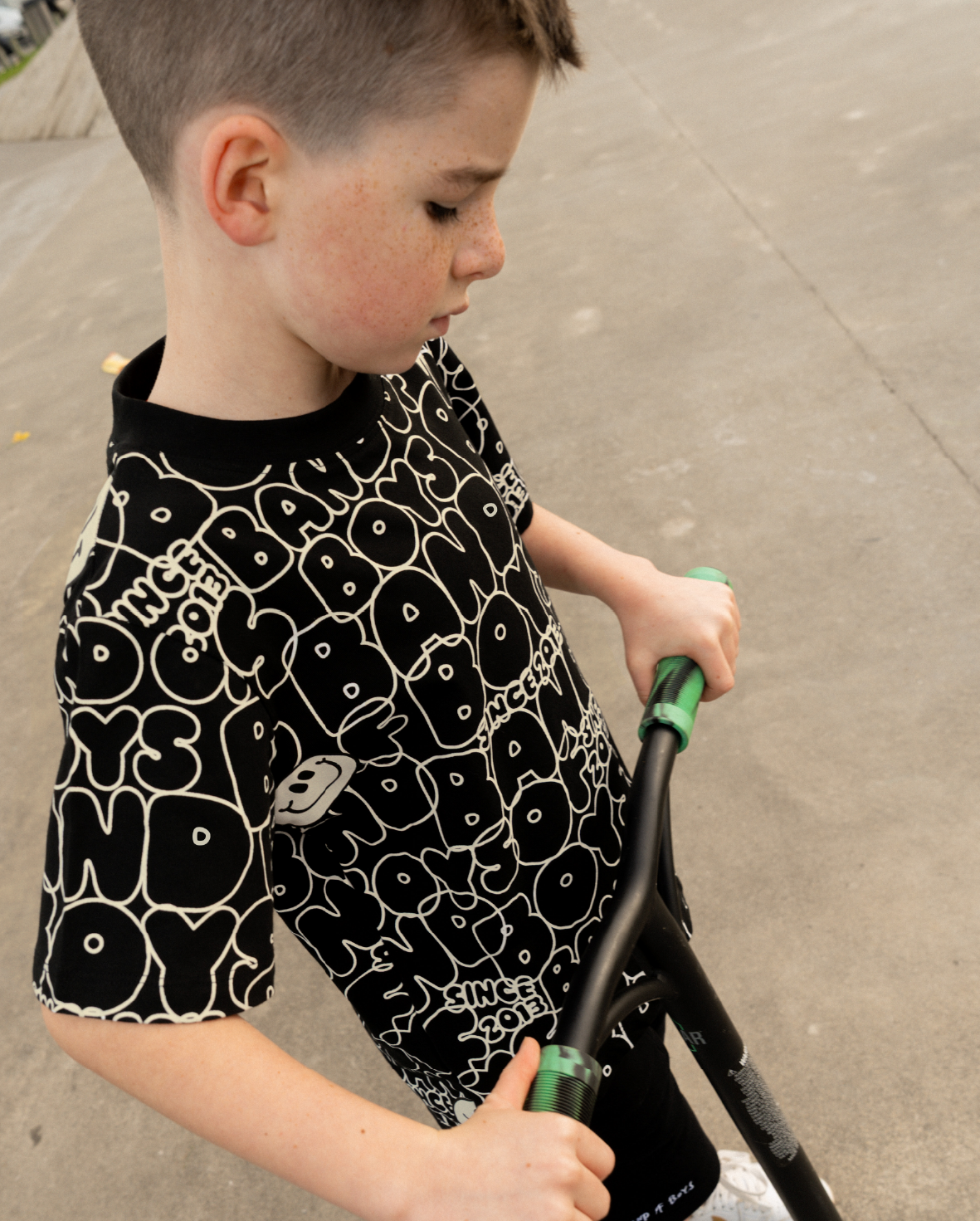 BAND OF BOYS | Black BOB Repeat Tee