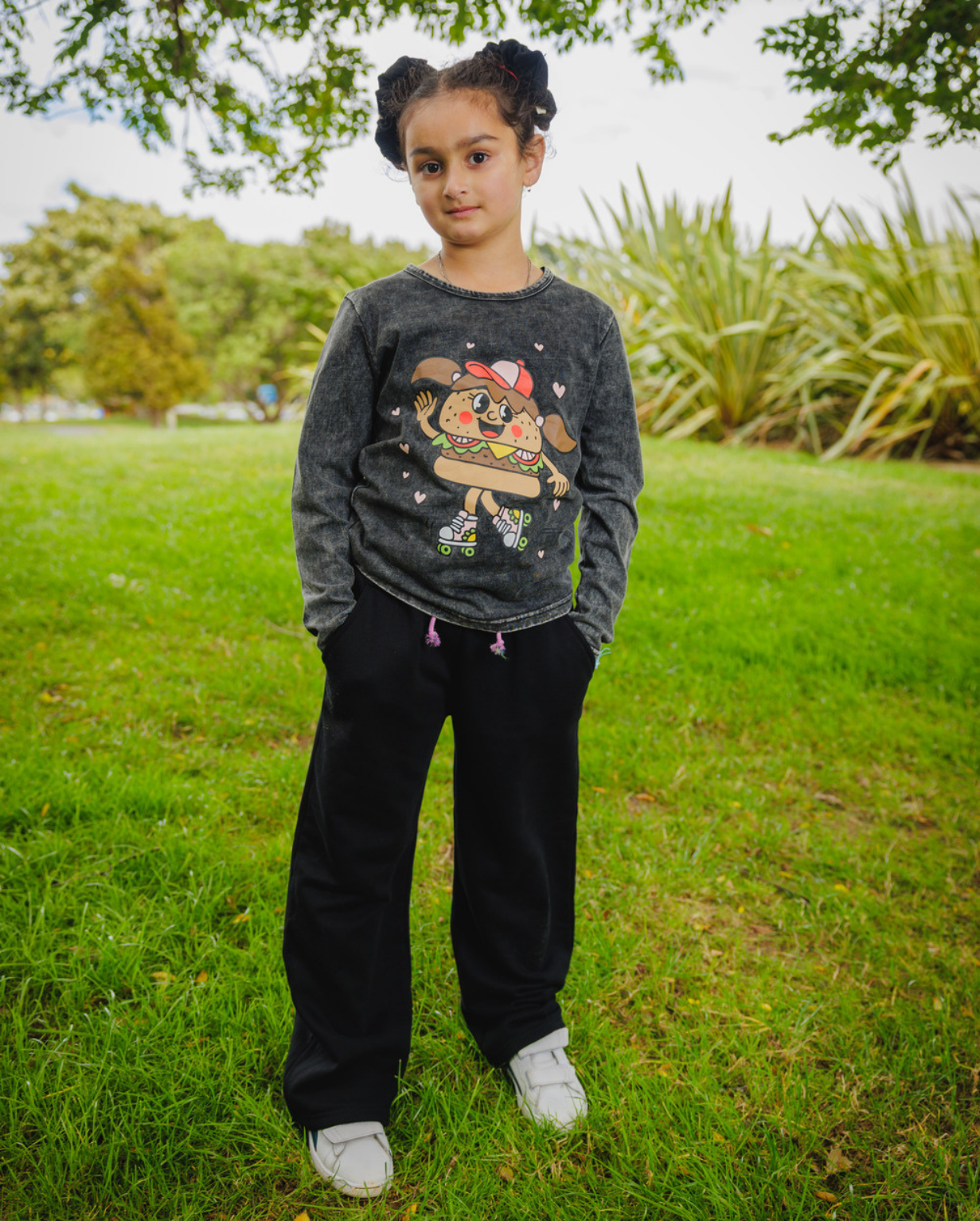 THE GIRL CLUB | TGC Washed Black Burger Tee