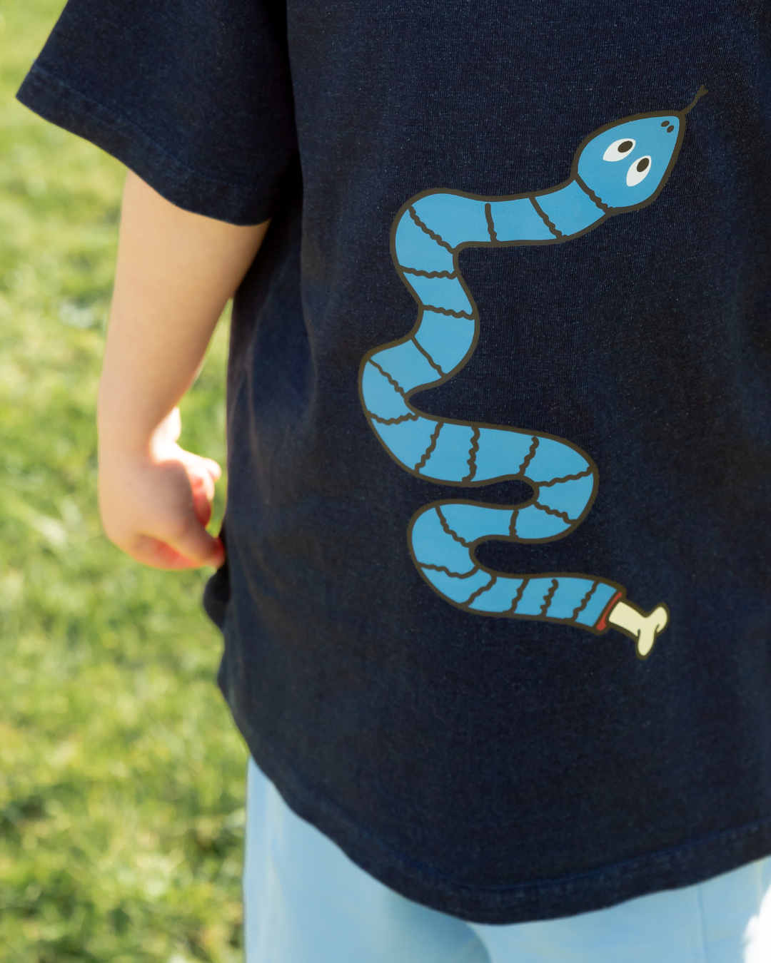 BAND OF BOYS | Navy Wash Snake Tee