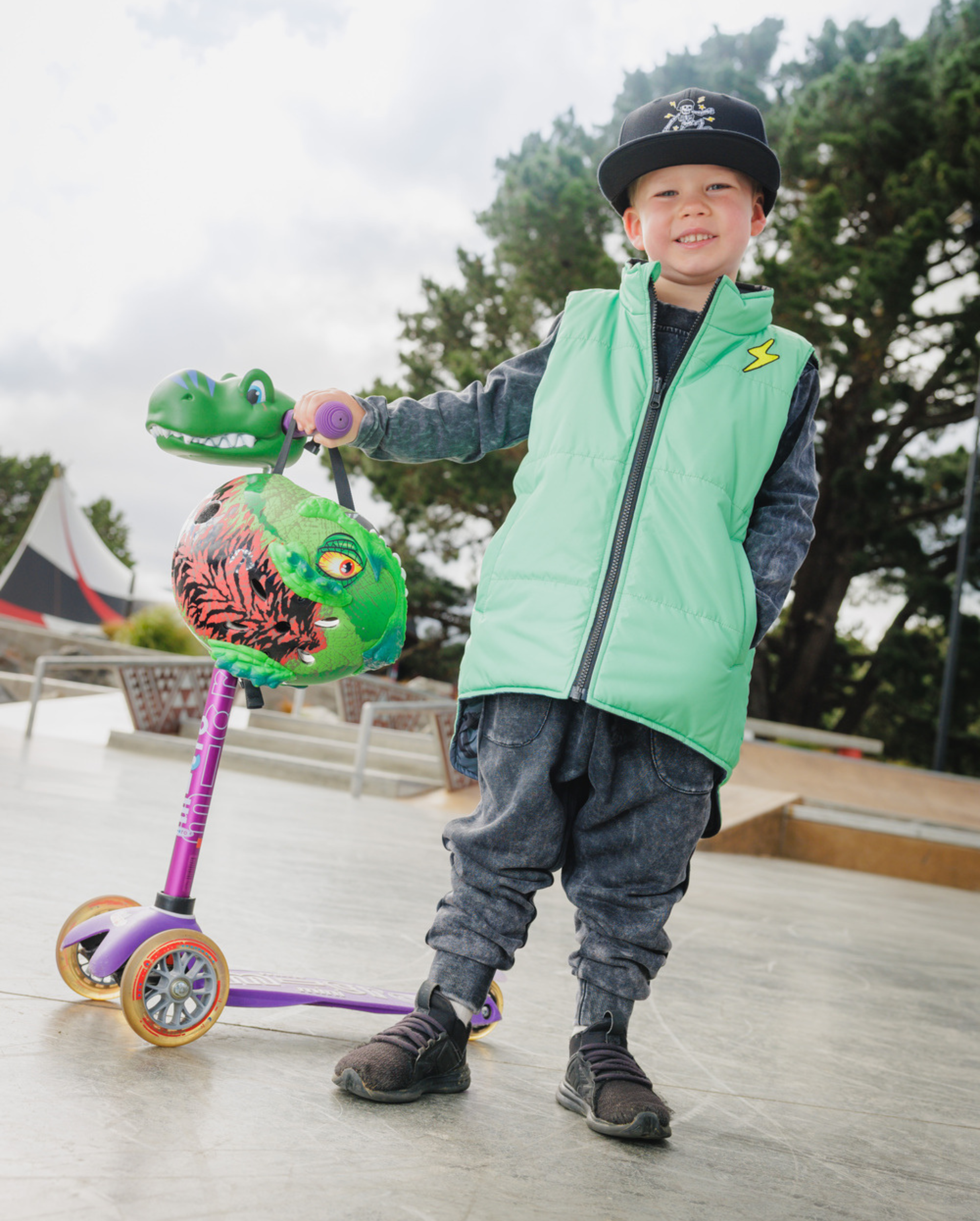 THE COLLECTIBLES | Black Bones Skater Cap