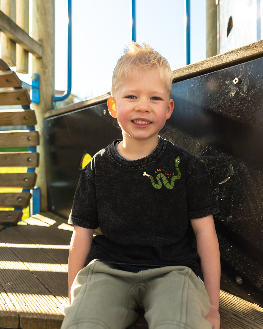 BAND OF BOYS | Black Wash Snake Tee