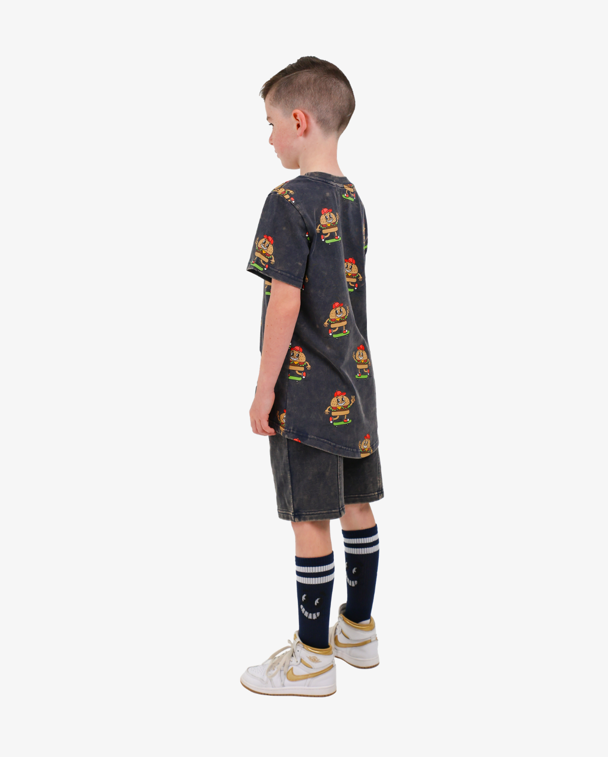 BAND OF BOYS | Navy Wash Burger Shorts