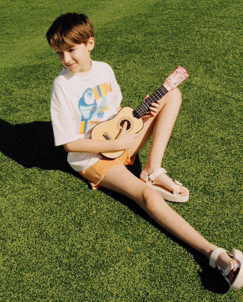 THE GIRL CLUB | Toucan Resort Denim Shorts