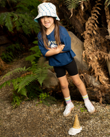 THE COLLECTIBLES | Lucky Hearts Reversible Bucket Hat