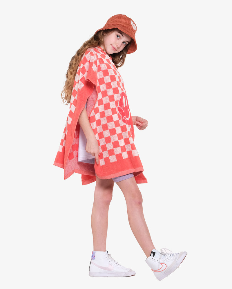 THE COLLECTIBLES | Checker Smiley Hooded Beach Towel